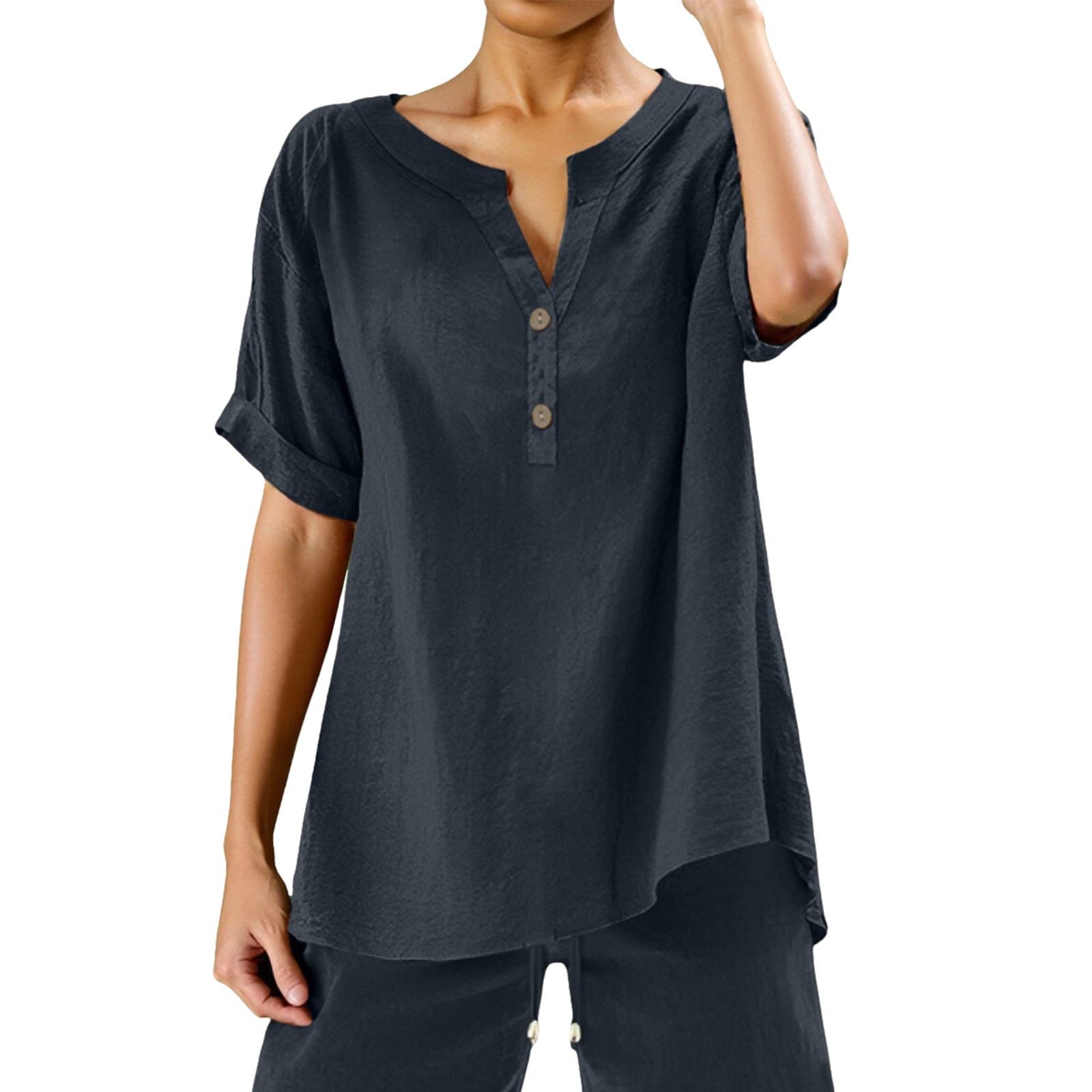 thumbnail image 2 of Blusa holgada con botones para mujer: manga corta, cuello en V, color liso, camisa informal para uso diario/trabajo, tallas S/XXXXXL., 2 of 4